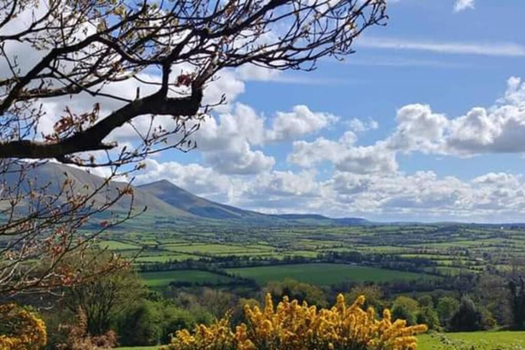 Corderry Farmhouse, Idyllic Cottage Amid 250 Acres Lisvernane Екстер'єр фото