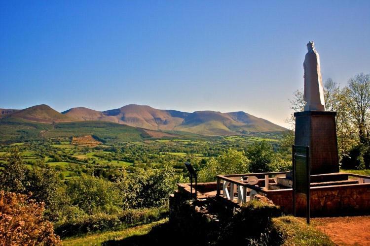 Corderry Farmhouse, Idyllic Cottage Amid 250 Acres Lisvernane Екстер'єр фото